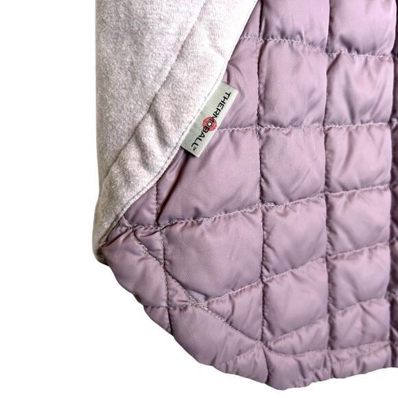 TNF Thermoball Quilted Insulated Hooded Softshell Vest in Purple Women's Small - Picture 8 of 15